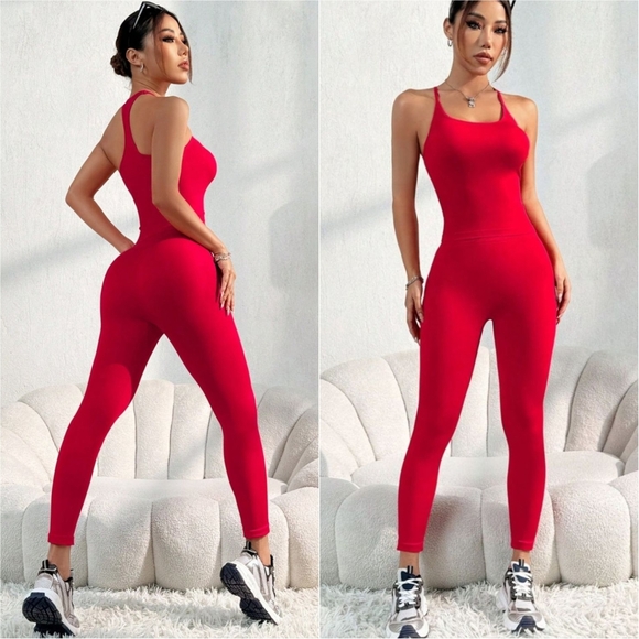 Crimson Flow Active Set - Picture 4 of 9